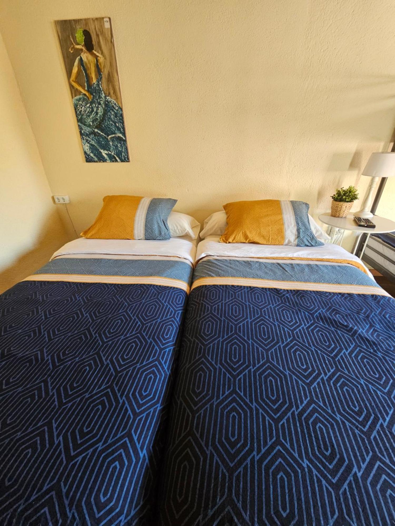 Meta Volante Guest House Sagra Luaran gambar