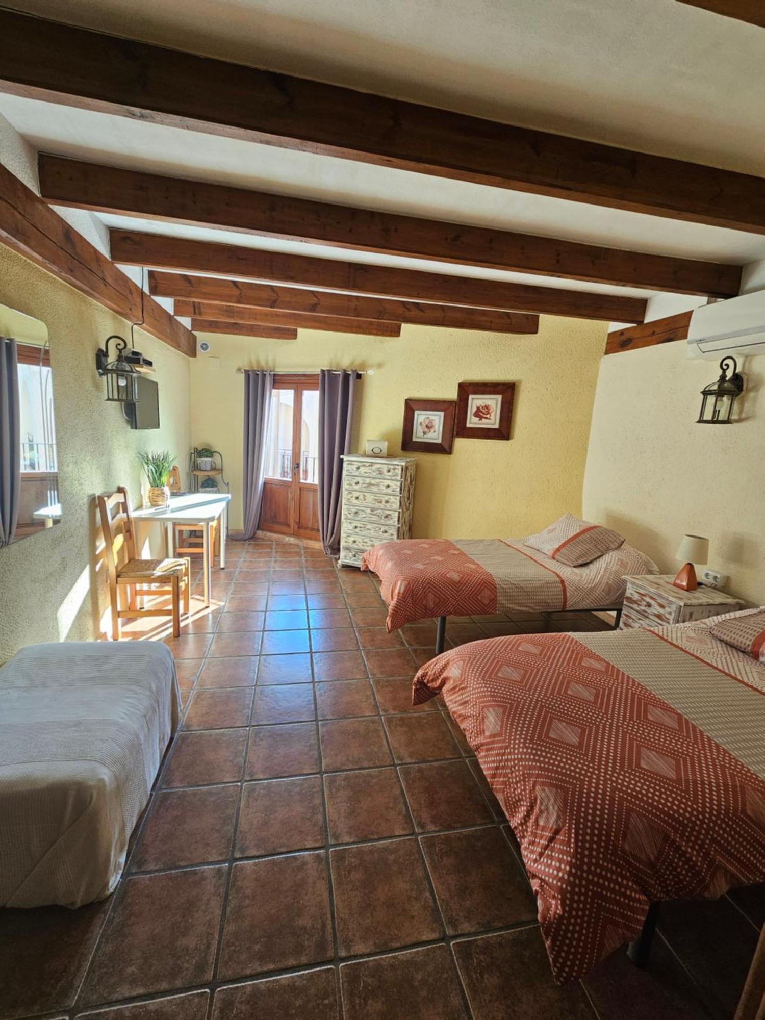Meta Volante Guest House Sagra Luaran gambar