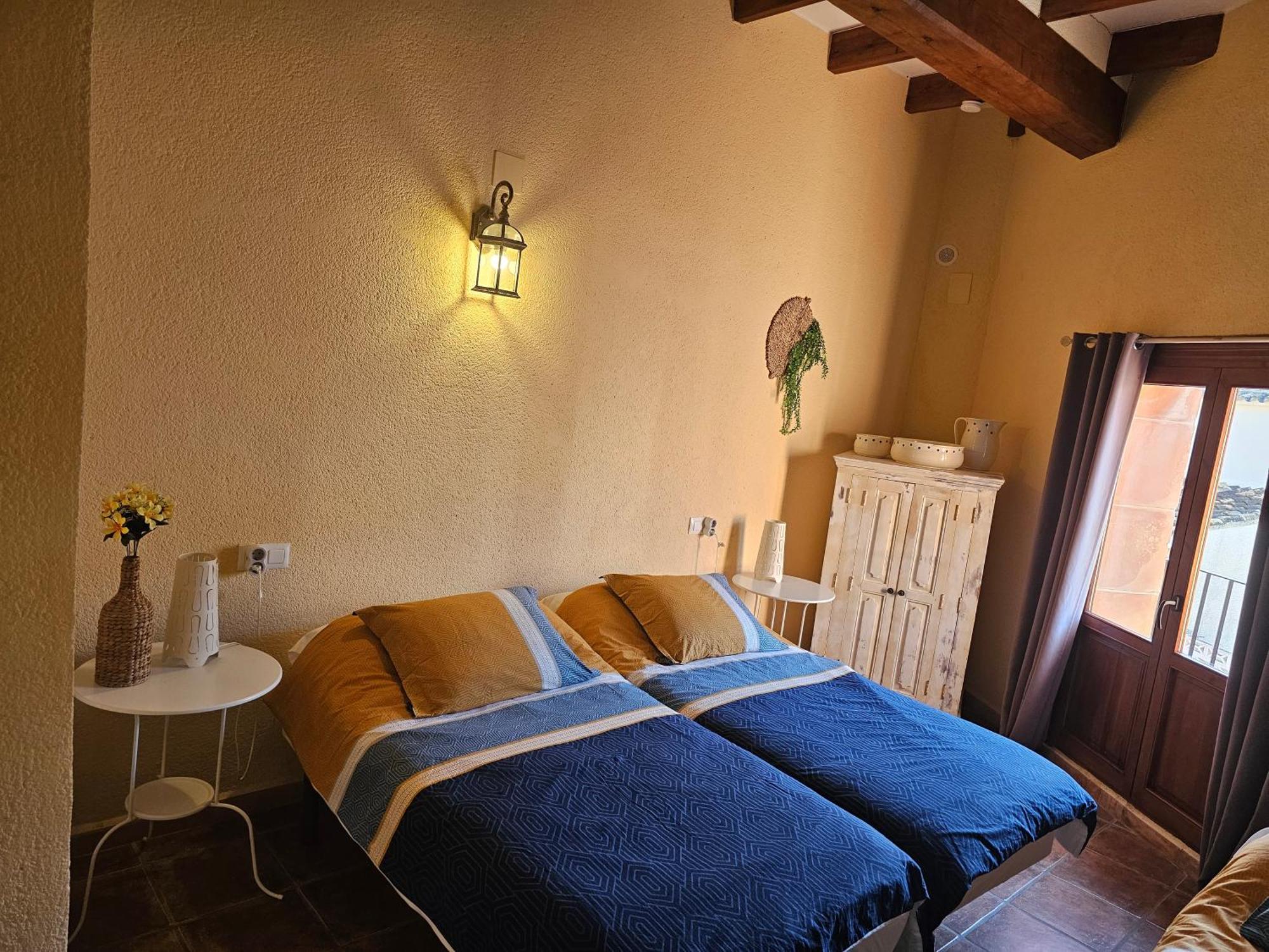 Meta Volante Guest House Sagra Bilik gambar